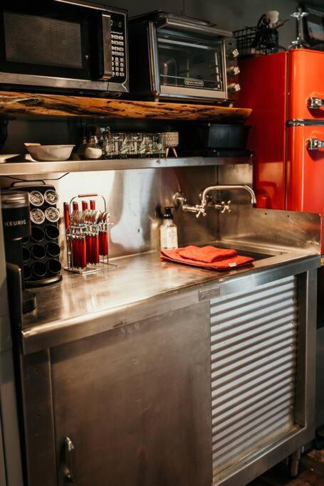 Bourbon Trail: Caboose On The Farm Villa Lawrenceburg Exterior photo